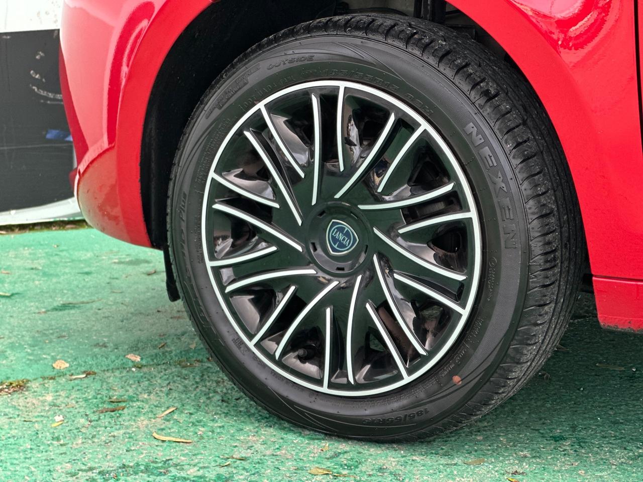 Lancia Ypsilon 1.2 Benzina 69cv Platinum 2019