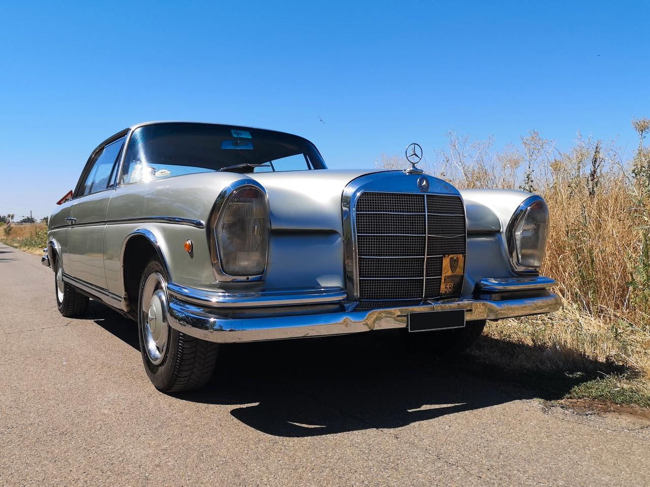 Mercedes-benz Altro Mercedes 250 se c w111