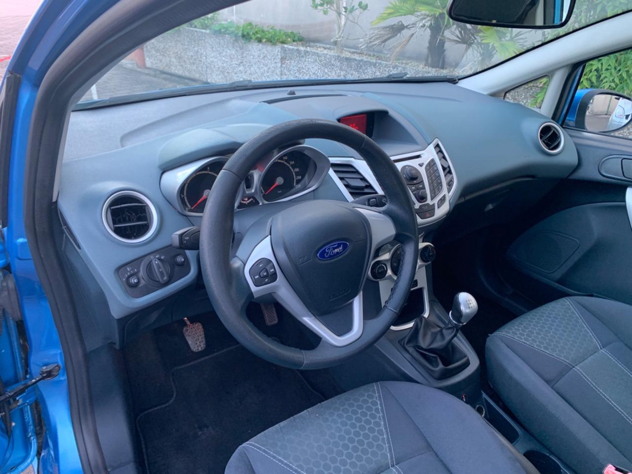 Ford Fiesta 1.4 3 porte Bz.- GPL Titanium