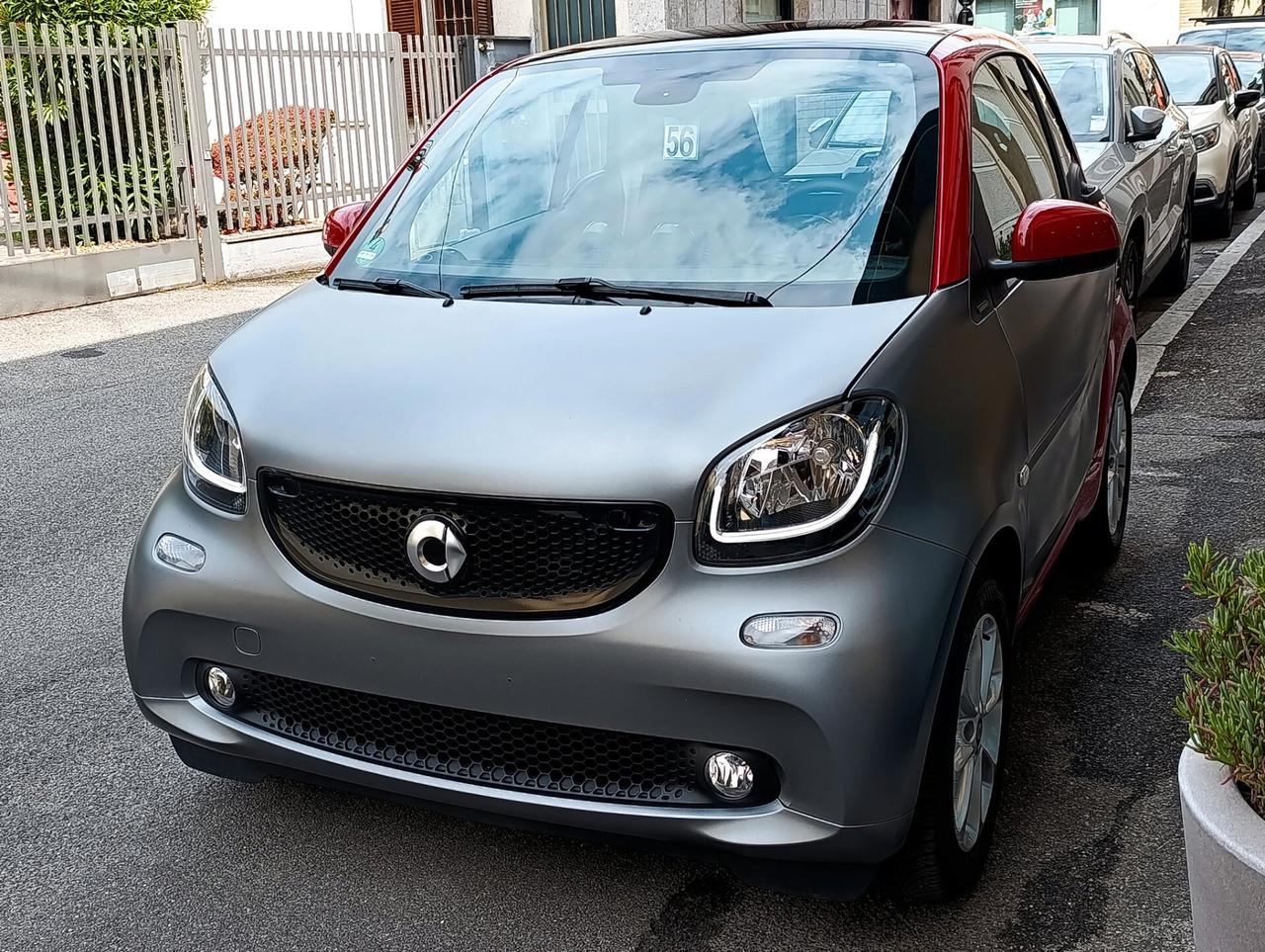 Smart ForTwo 70 1.0 twinamic Passion 2019 solo km 26.156