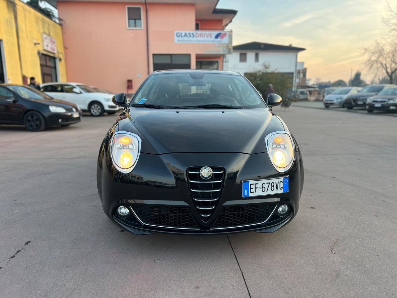 Alfa Romeo MiTo 1.4 105 CV M.air S&S Distinctive Sport Pack