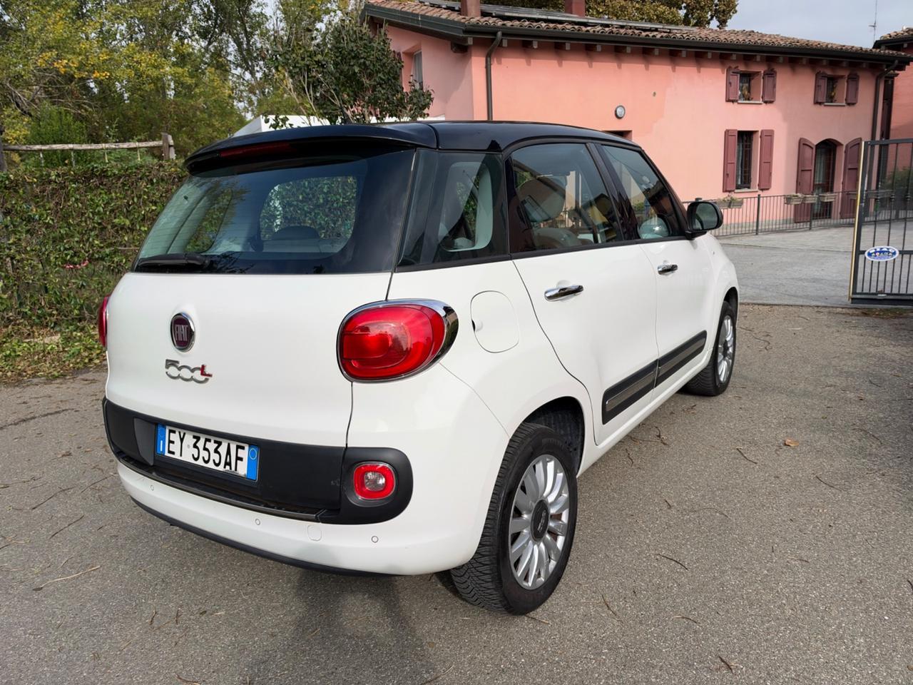 Fiat 500L 0.9 TwinAir Turbo Natural Power Lounge