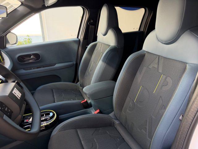 FIAT Grande Panda 1.2 Hybrid 110 CV S&S Icon tua da ?239,00 mensili
