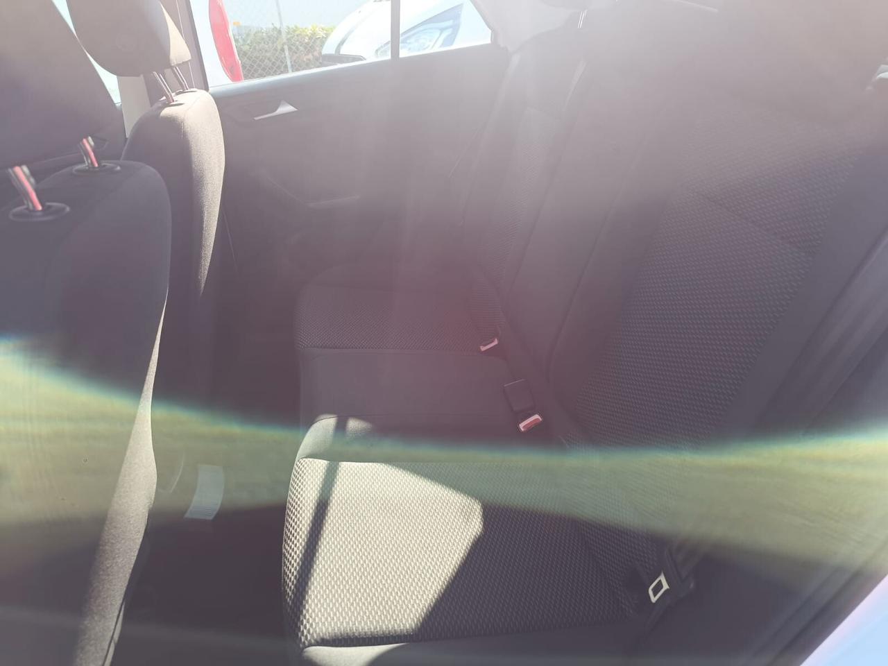 VOLKSWAGEN T-ROC 1.0 LIFE EDITION 110 cv BENZINA -PROMO NOVEMBRE GA FIN&SAFE-