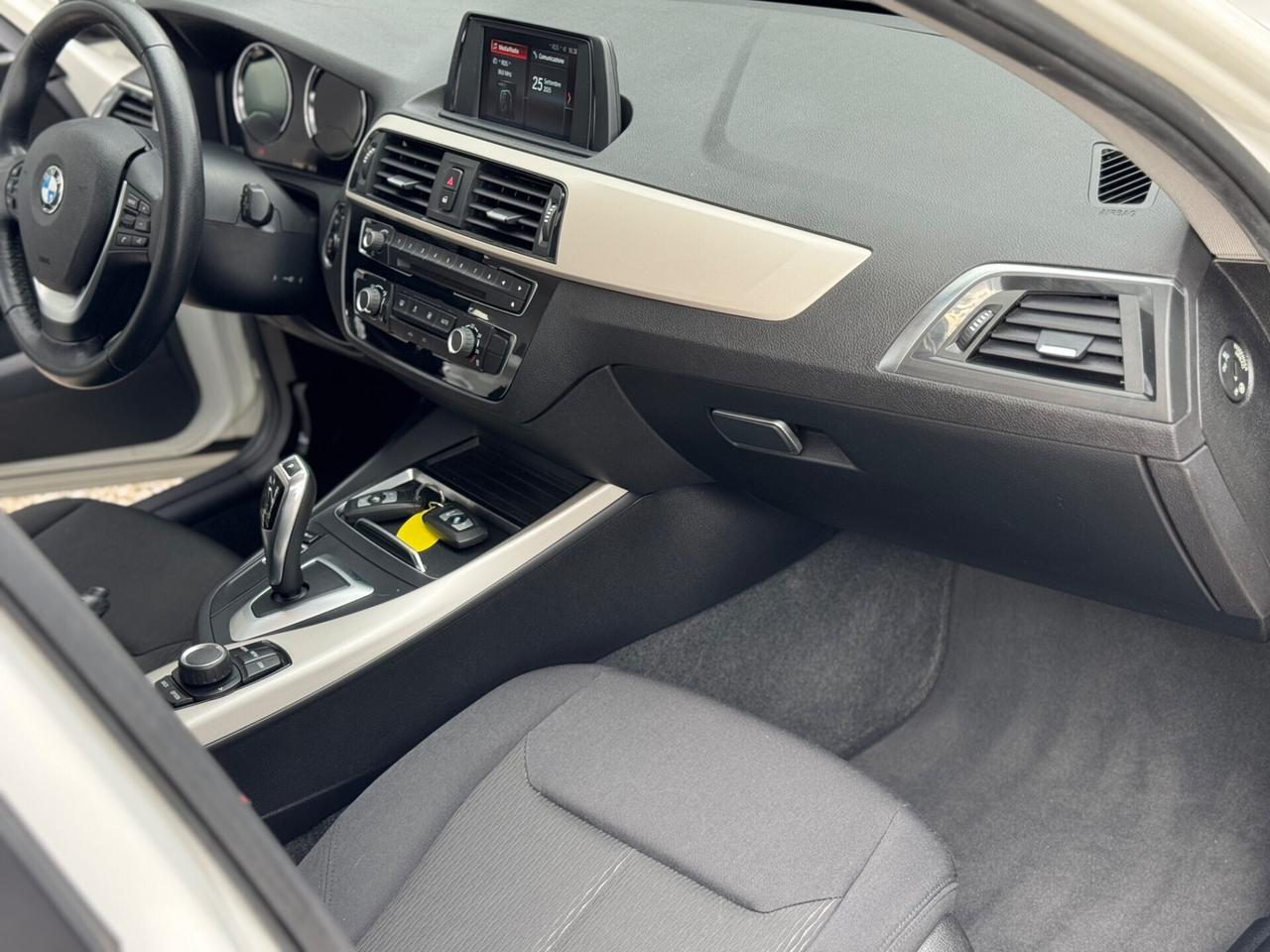 Bmw Serie 1 Sport 5p Automatico !
