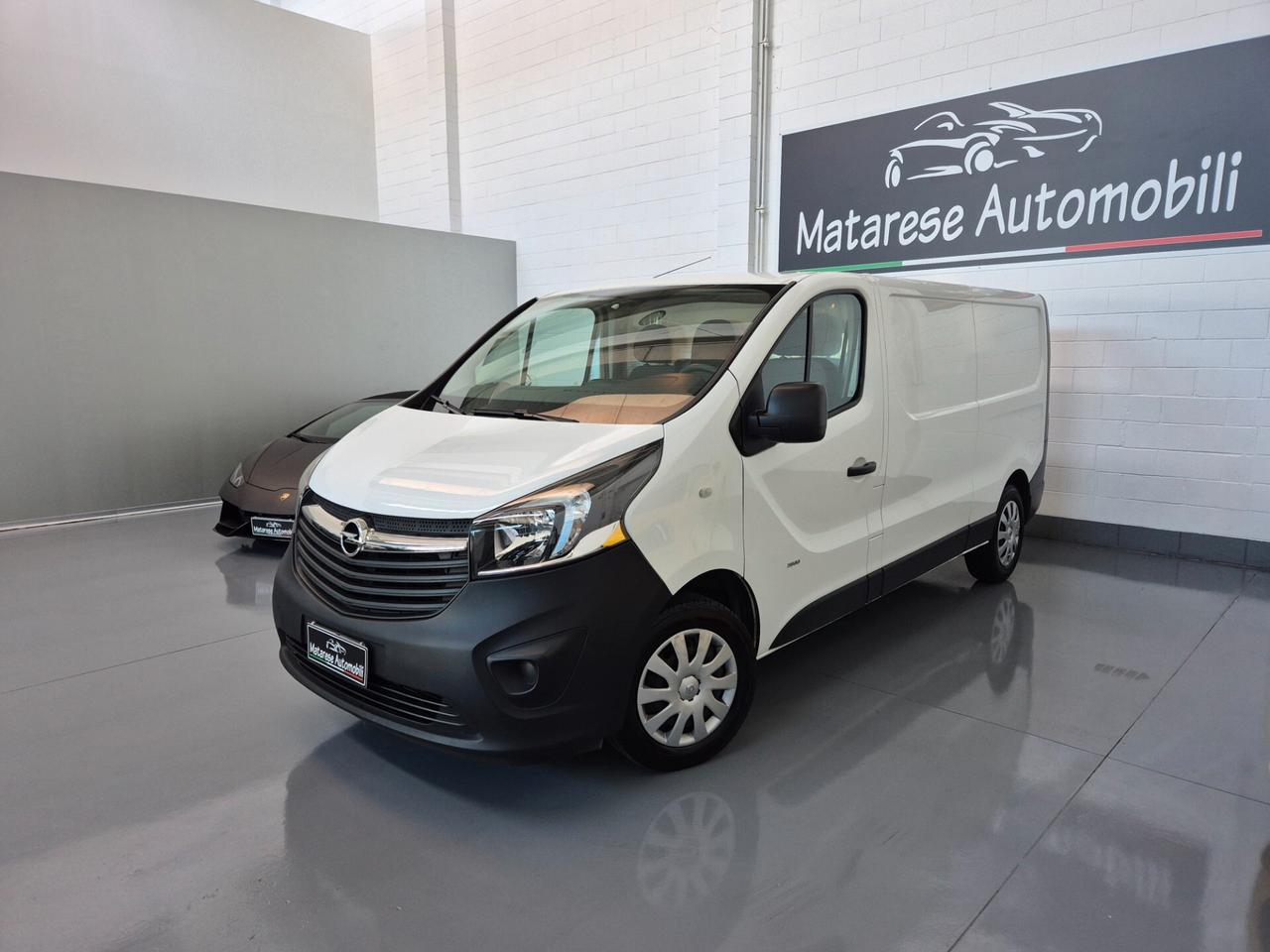 Opel vivaro 1.6d 125cv BIturbo 6 marce IvaEsposta Finanziabile