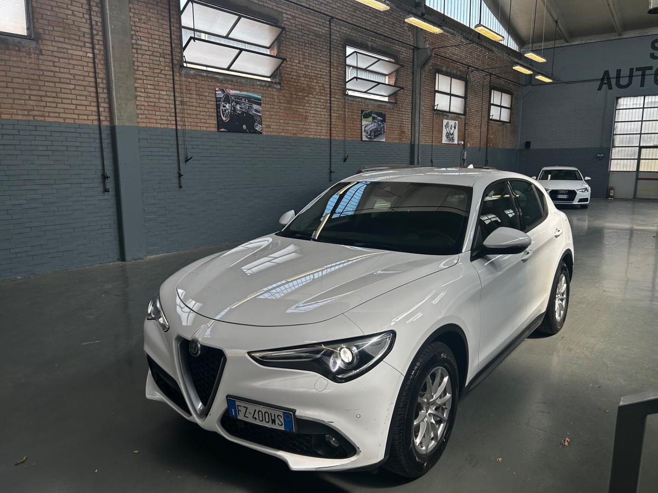 Alfa Romeo Stelvio 2.2 Turbodiesel 160 CV AT8 RWD business