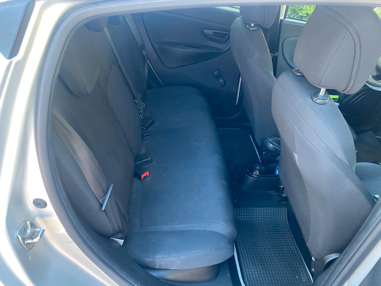 Lancia Ypsilon 1.2 69 CV 5 porte GPL Ecochic Platinum