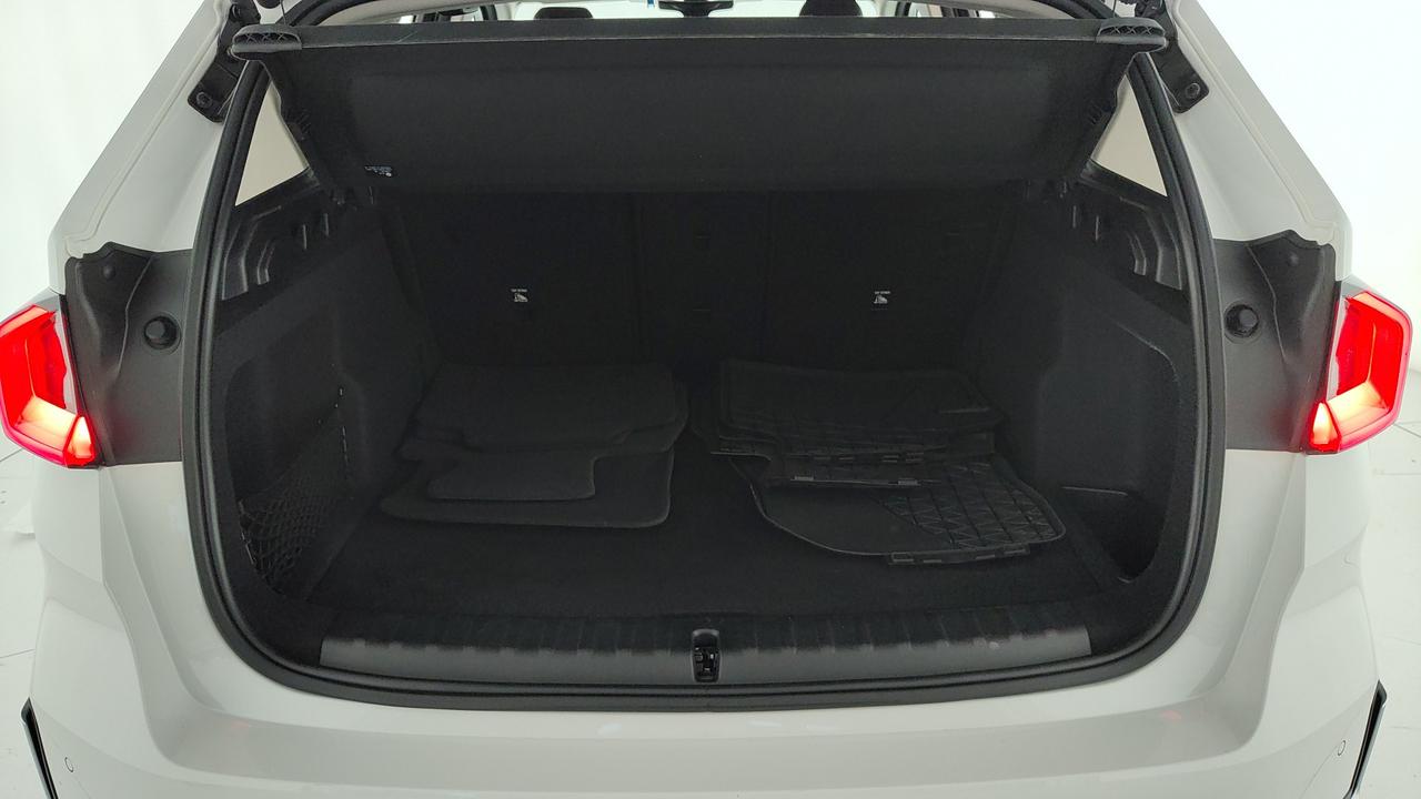 BMW X1 U11 - X1 sdrive18d X-Line auto