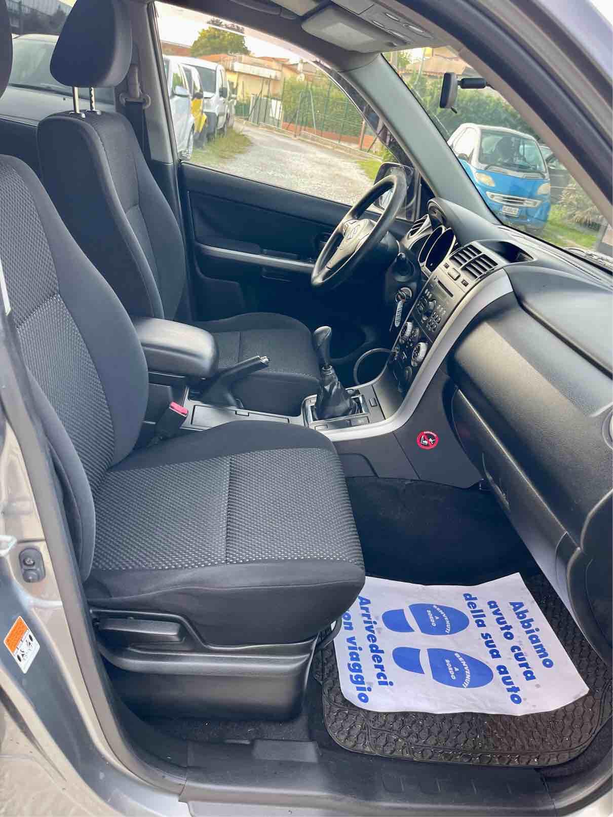 SUZUKI GRAND VITARA - 4X4 - 4WD - INTEGRALE - GANCIO TRAINO