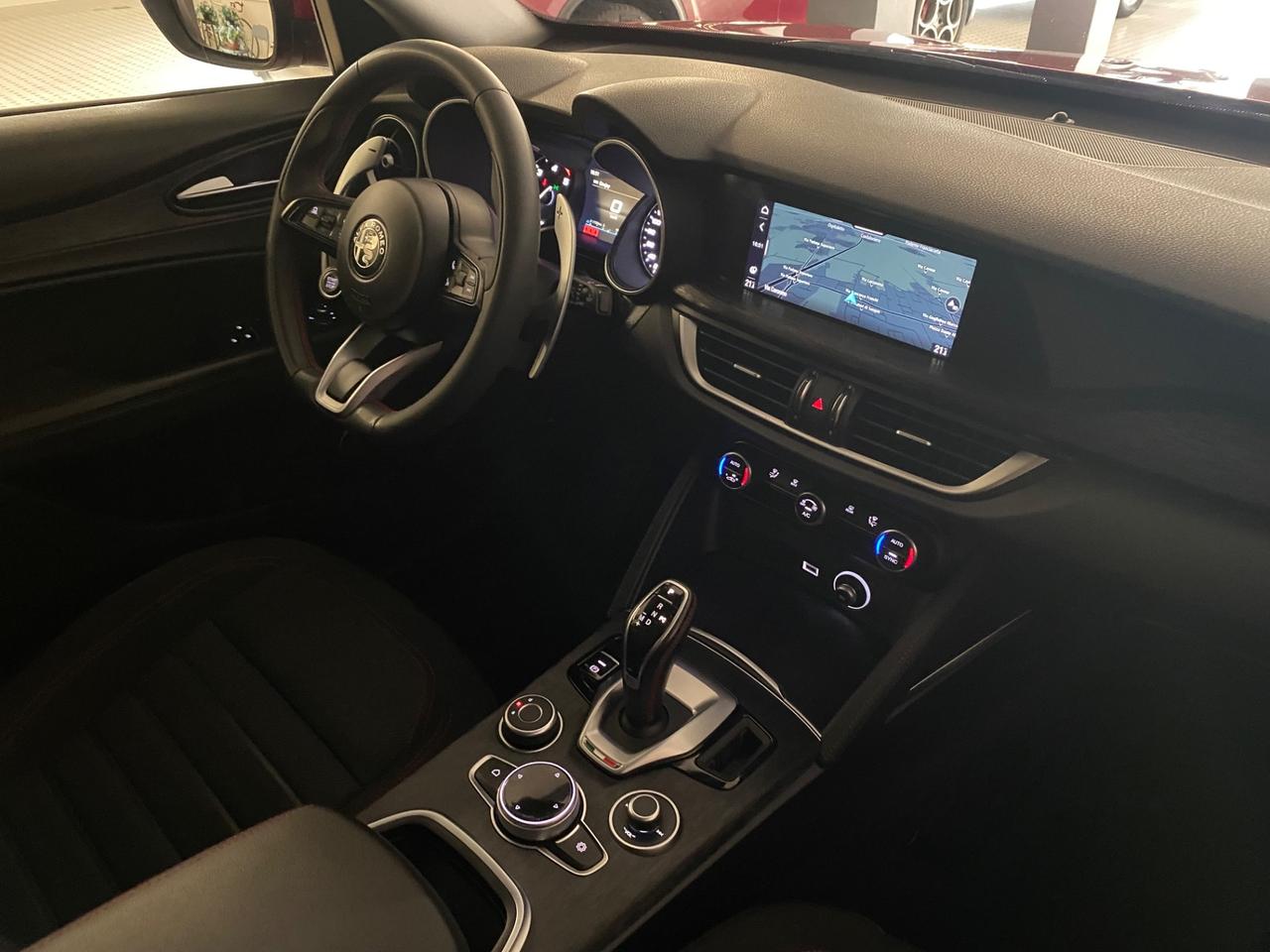 Alfa Romeo Stelvio 2.2 t Aziendale- Palette F1 al volante
