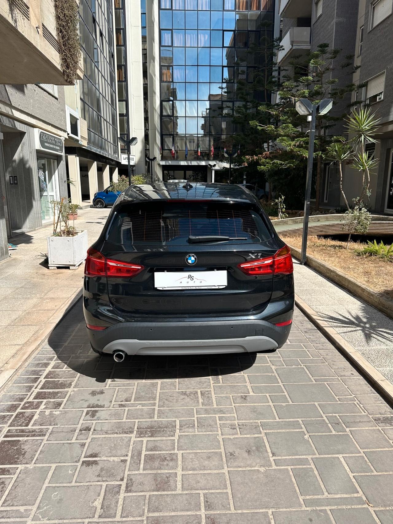 Bmw X1 sDrive18d Business