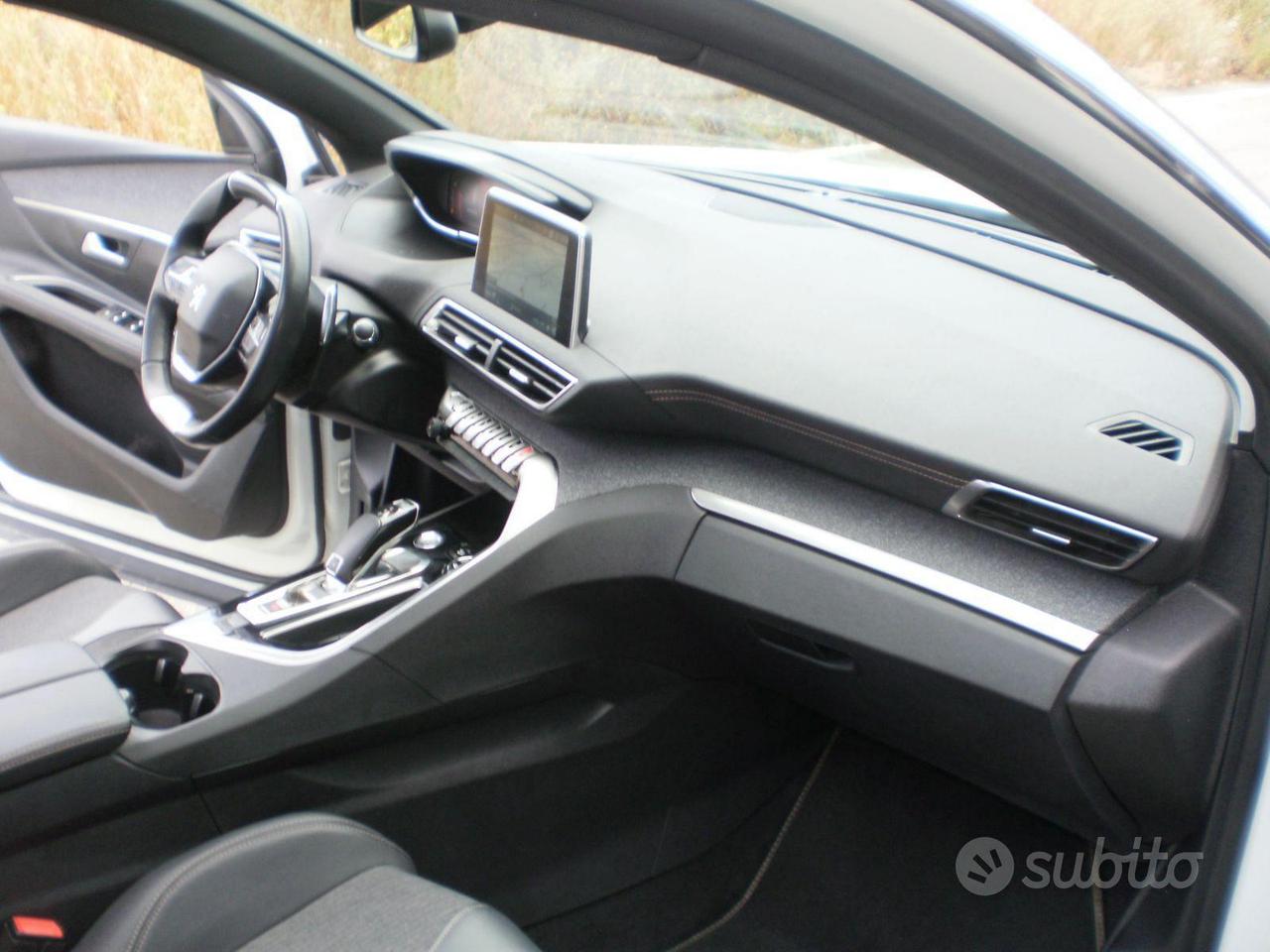 PEUGEOT 3008 C C 1500 DIESEL FULL