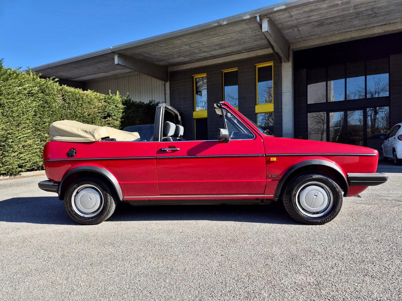 Volkswagen Golf Cabriolet mk1