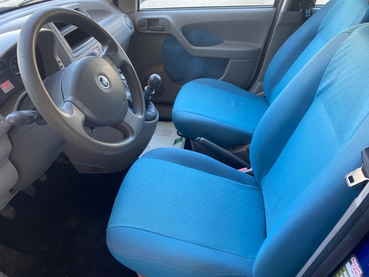 Fiat Panda 1.2 Emotion