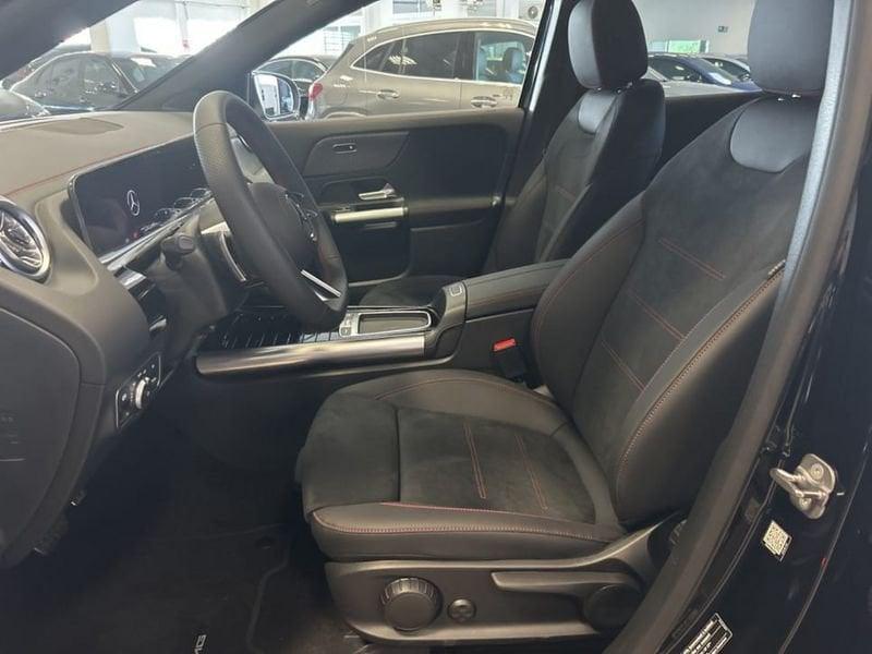 Mercedes-Benz EQA 300 4MATIC AMG Line Advanced