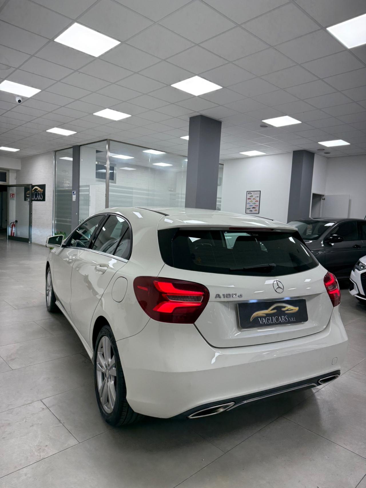 Mercedes-benz A 180 A 180 d Automatic Sport