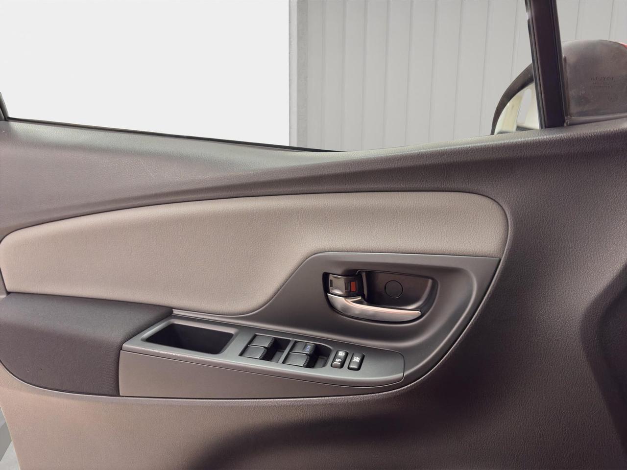 Toyota Yaris 5p 1.5h Active My18