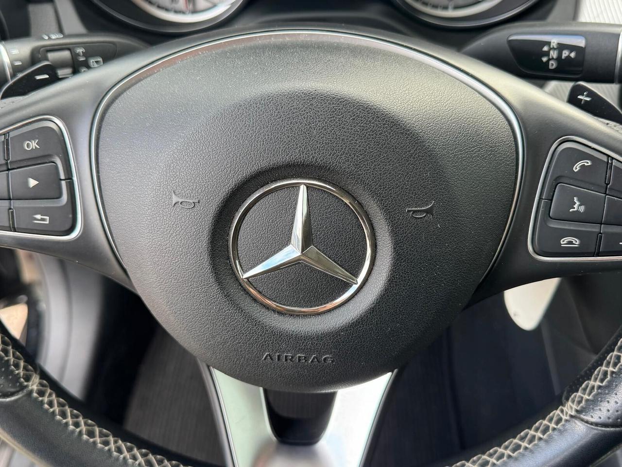 Mercedes-benz GLA 200 d Automatic Premium