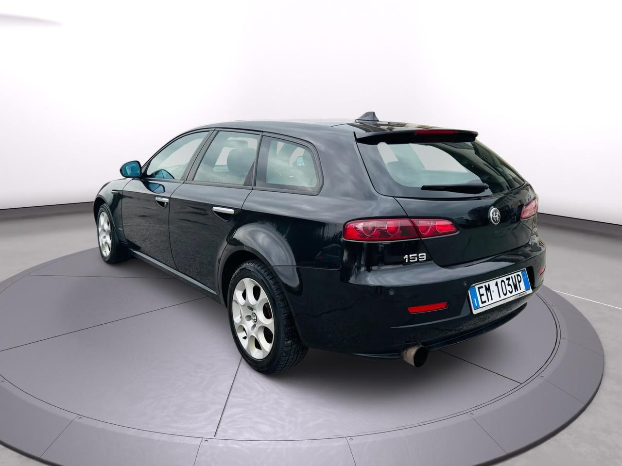 Alfa Romeo 159 2.0 JTDm 2012 tenuta da amatore