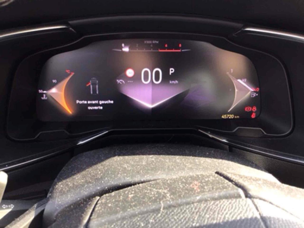 DS 7 CROSSBACK 1.5 BLUEHDI 130CV AUT. BASTILLE BUSINESS ( FARI LED - COCKPIT - CRUISE - NAVI - MIRROR - PDC - TELECAMERA POST. )