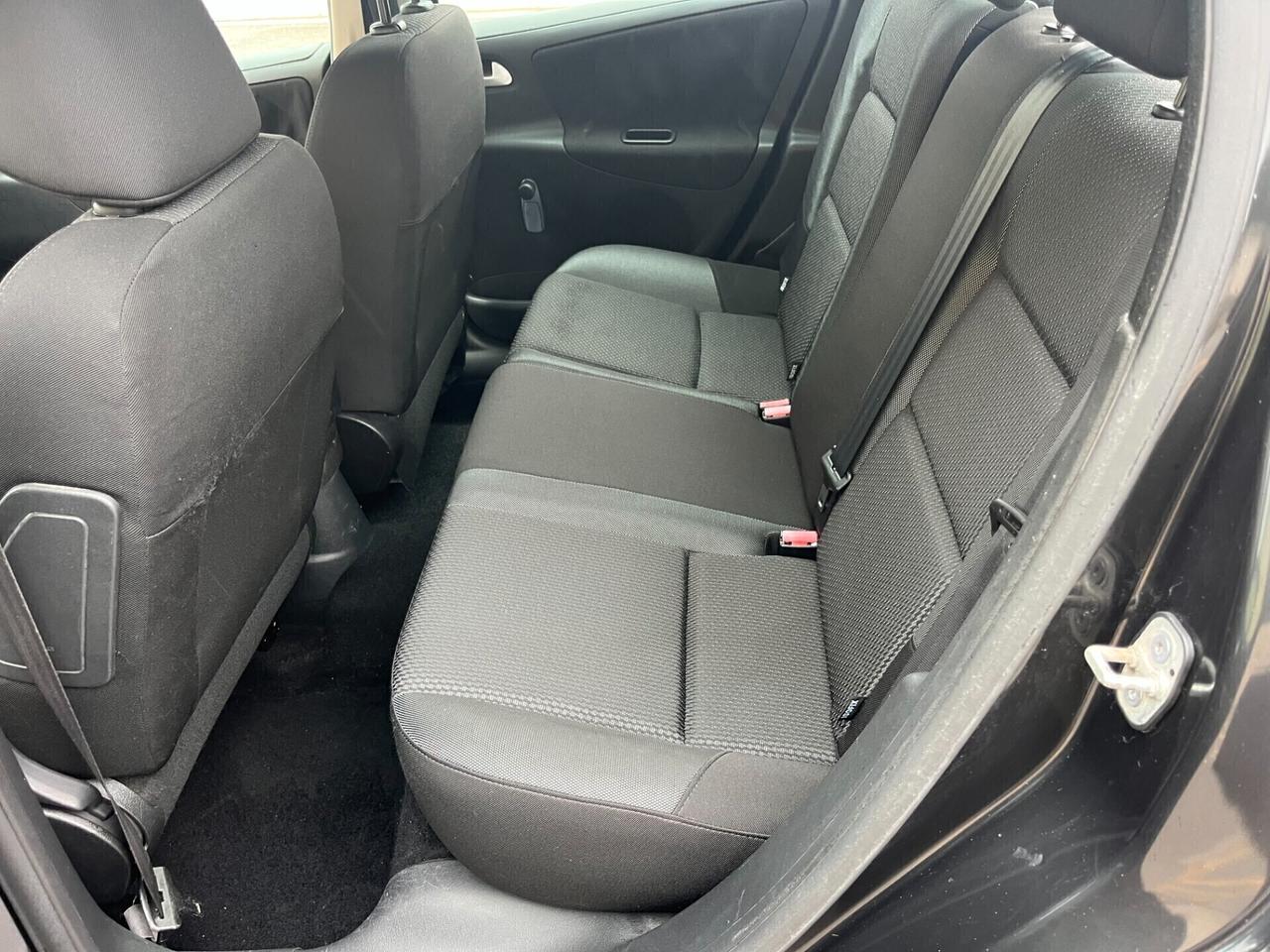 Peugeot 207 1.4 BENZINA KW 70 5p.UsatoGarantito