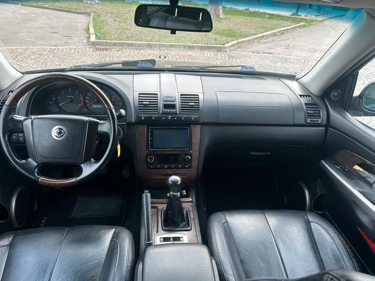 Ssangyong REXTON 2.7 XDi cat Premium 4x4