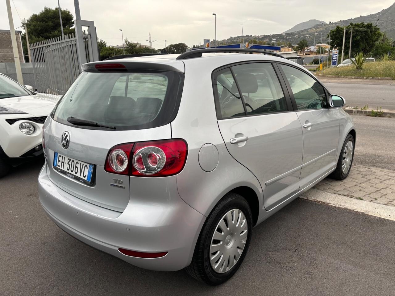 Volkswagen Golf Plus Golf 1.6 TDI DPF 5p. Highline