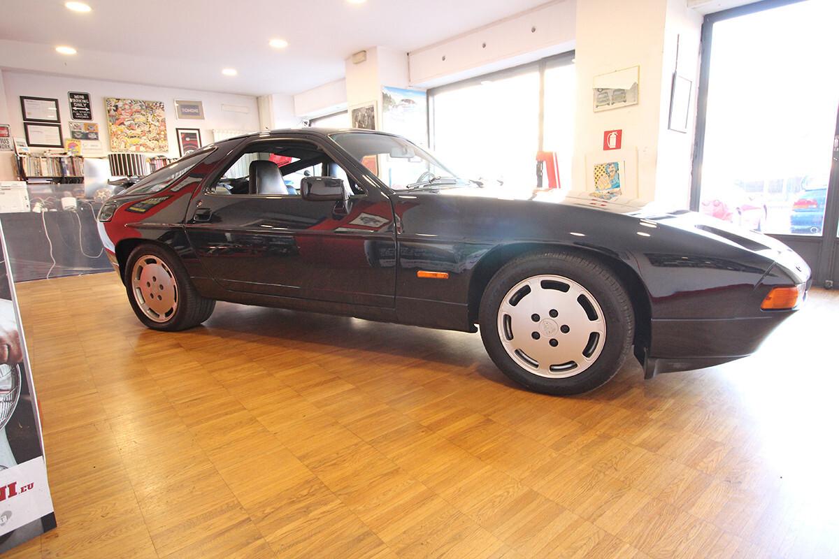 Porsche 928 5.0 S4 - ASI 320cv 4 alberi a Camme
