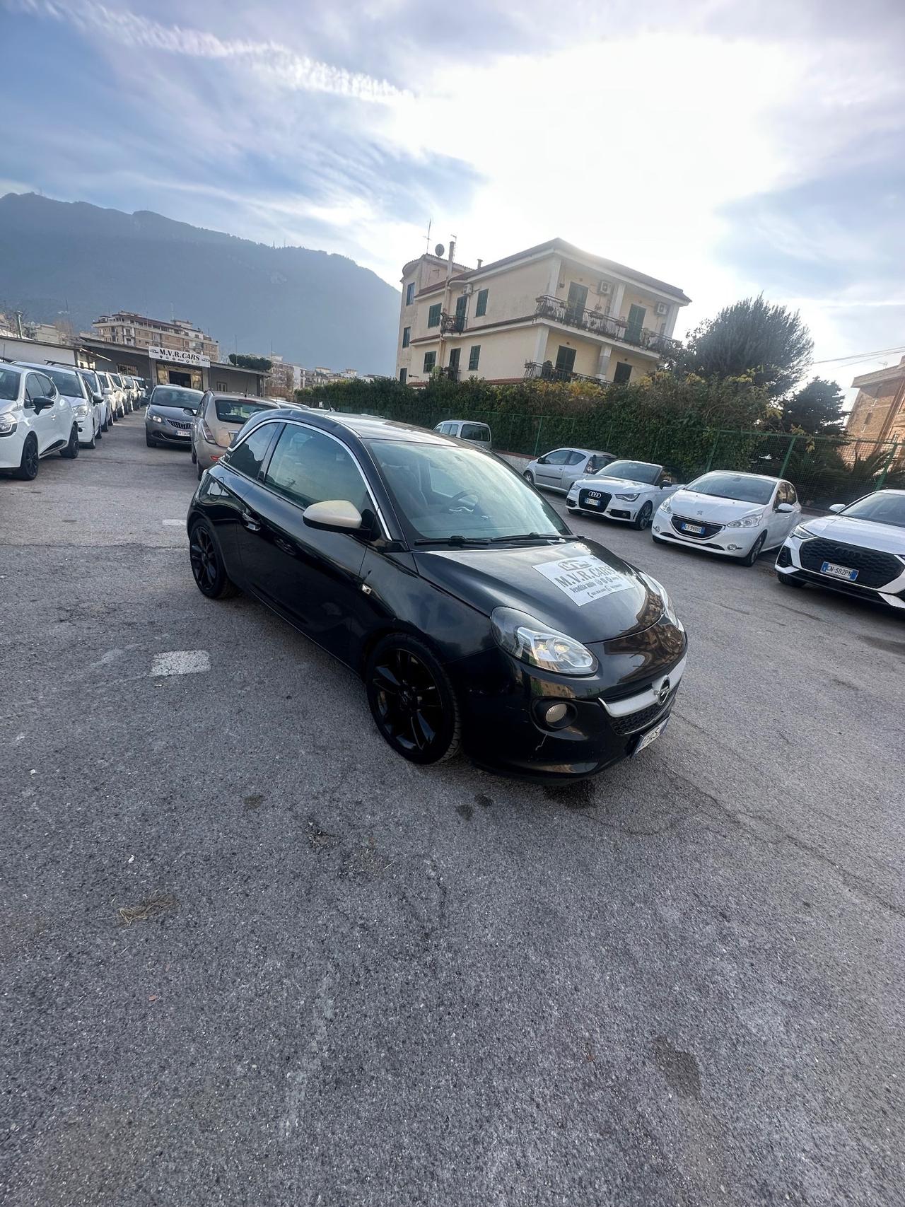 Opel Adam 1.2 70 CV