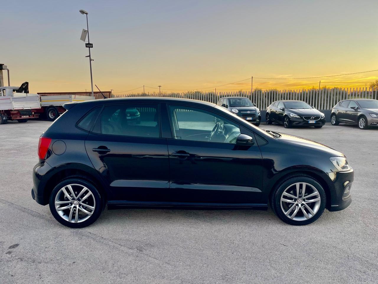 VOLKSWAGEN POLO 1.2 TSI DSG RLINE 5P FULL MY16