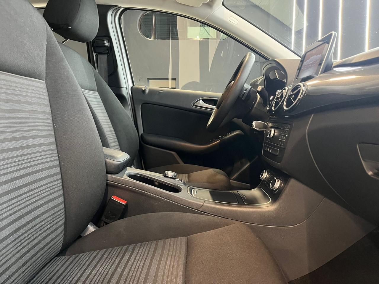 Mercedes-benz B 180 d Automatic Business OK NEOPATENTATI