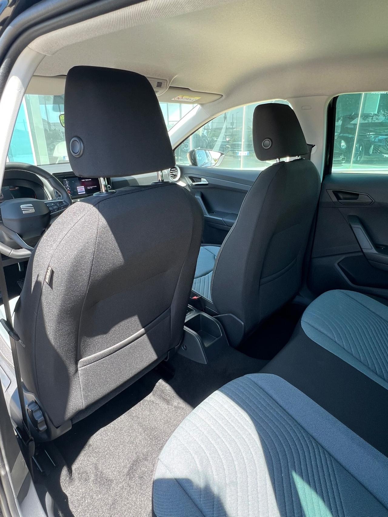 SEAT Ibiza Black Edition possibilità noleggio no scoring