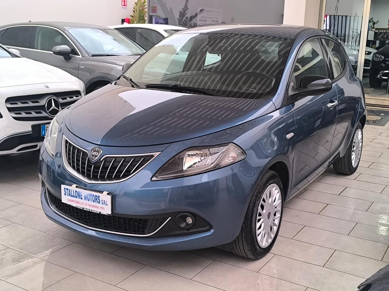 Lancia Ypsilon 1.0 CC S&S Hybrid Ecochic Gold 2022