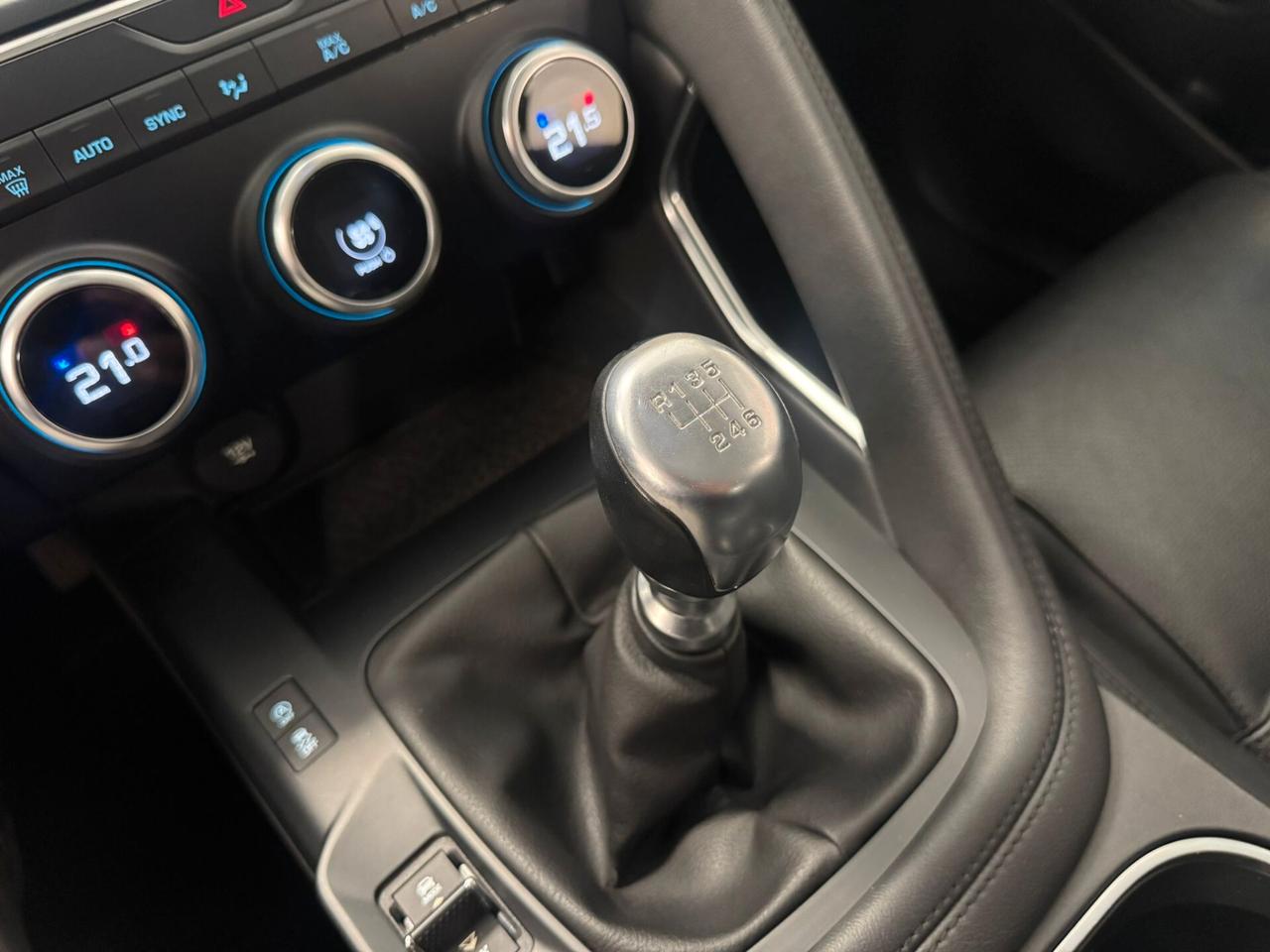 Jaguar E-Pace 2.0D 150 CV R-Dynamic S