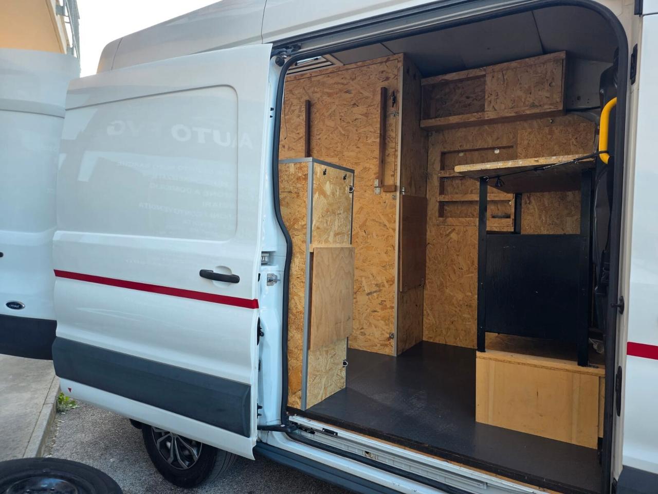 Ford Transit 290 2.0TDCi 130CV Camperizzato G.traino