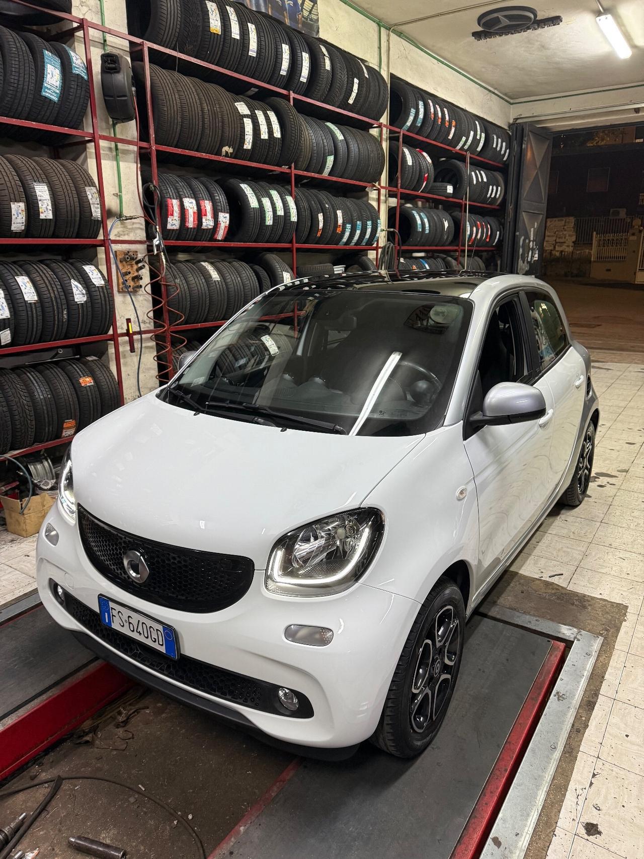 Smart ForFour 70 1.0 Passion