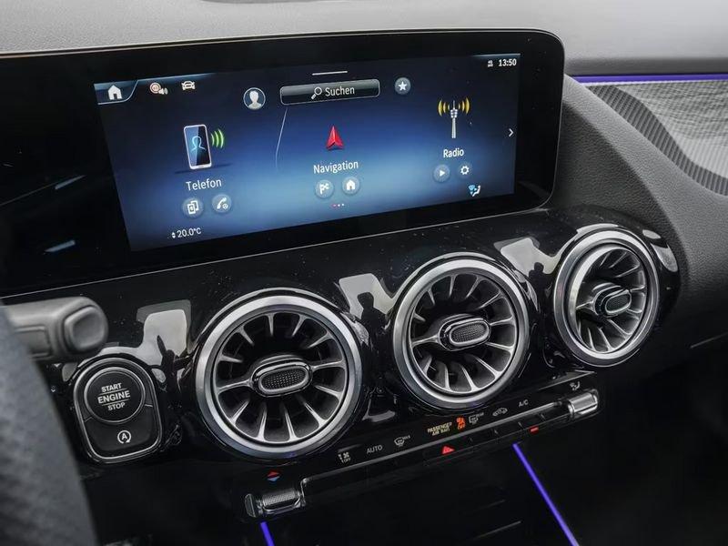 Mercedes-Benz GLA GLA 200 AMG Line Prem MULTIBEAM LED MBUX CAMERA 360°