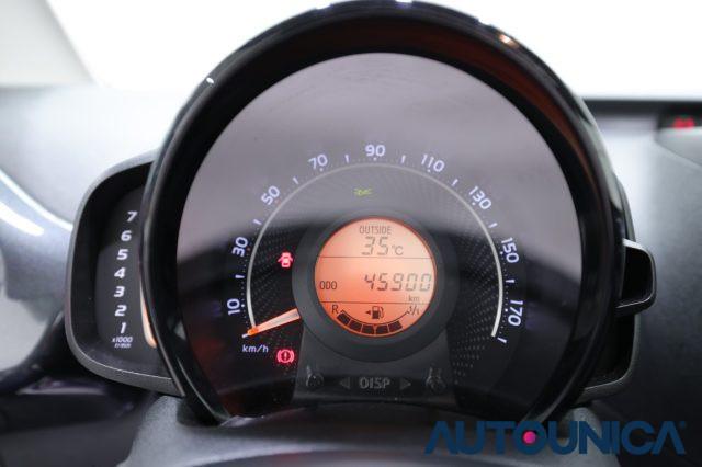 TOYOTA Aygo CONNECT 1.0 VVT-I 72 CV 5 PORTE X-WAVE CABRIO