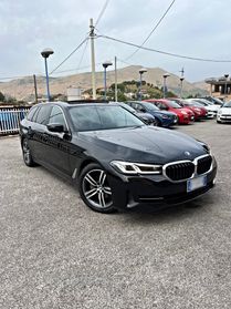 Bmw 520d xDrive Touring Luxury 2022