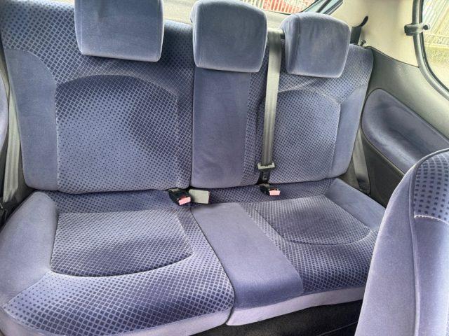 PEUGEOT 206 1.1 3p. XT