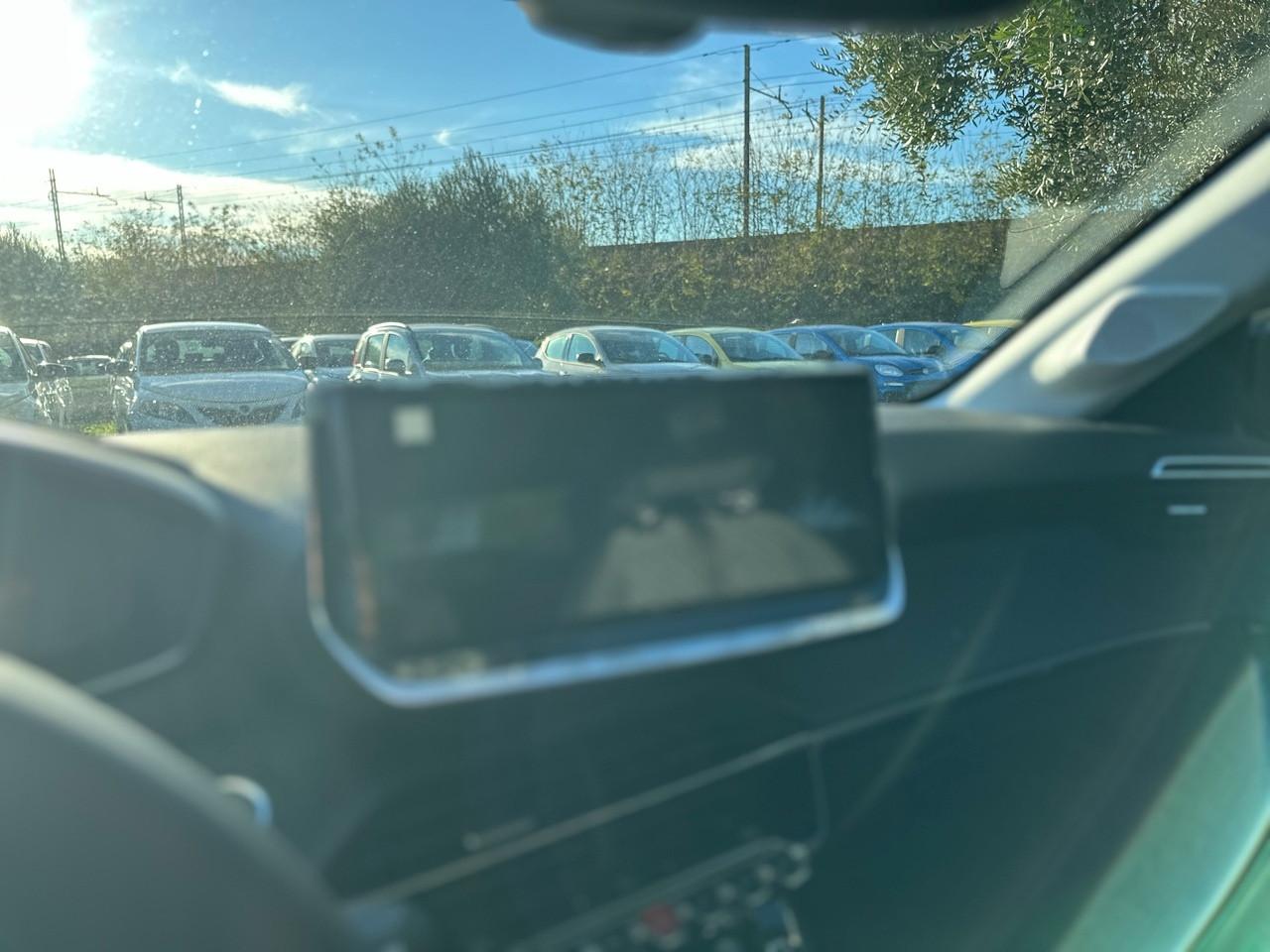 PEUGEOT 208 II 2023 - 208 1.2 hybrid Allure 110cv e-dcs 6