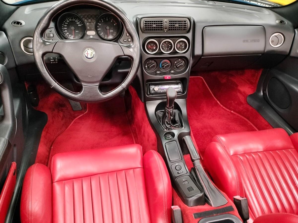 Alfa Romeo GTV Spider 2.0i 16V Twin Spark cat
