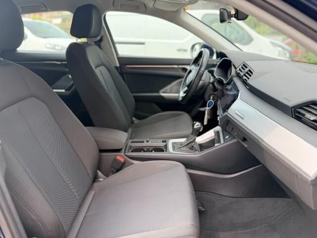 Audi Q3 SPB 35 TDI quattro Business Plus