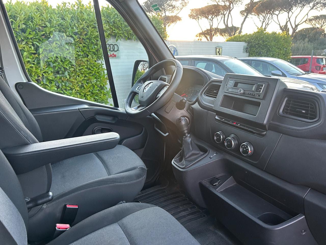 Renault Master T35 2.3 dCi 135 PC-TM Furgone Ice L2H2