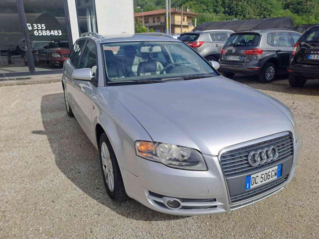 AUDI A4 2.0 16V TDI Avant Top