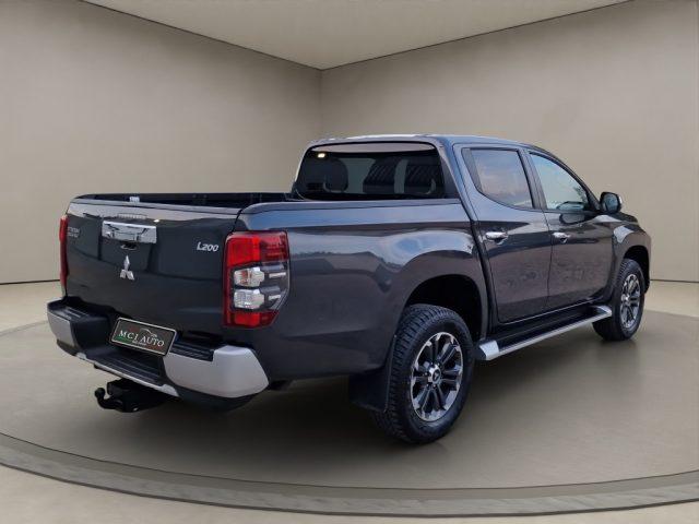 MITSUBISHI L200 2.3 D Double Cab 4x4 Hurricane