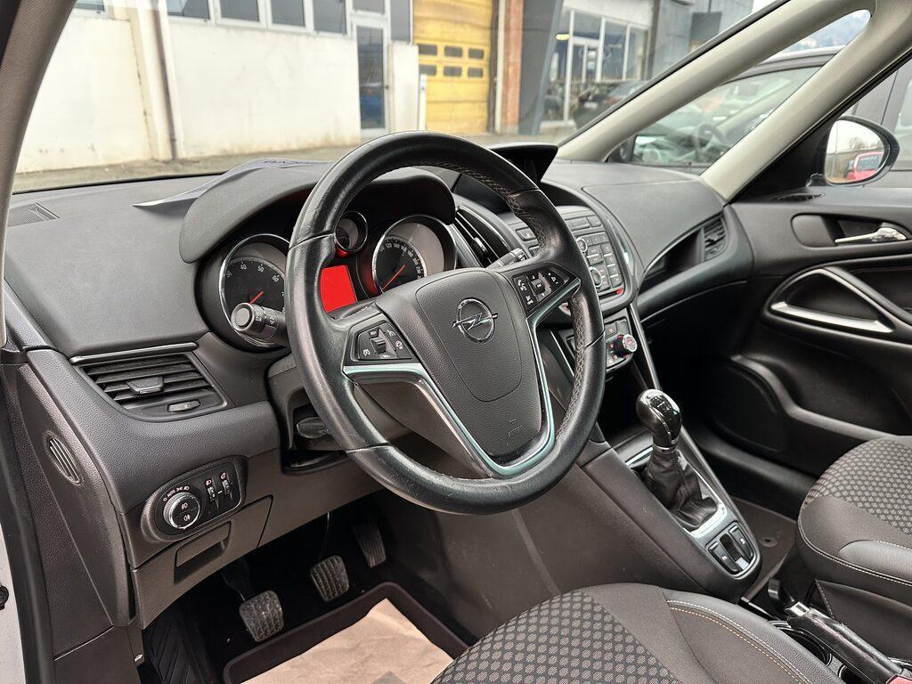 Opel Zafira Tourer 1.6 Turbo Elective