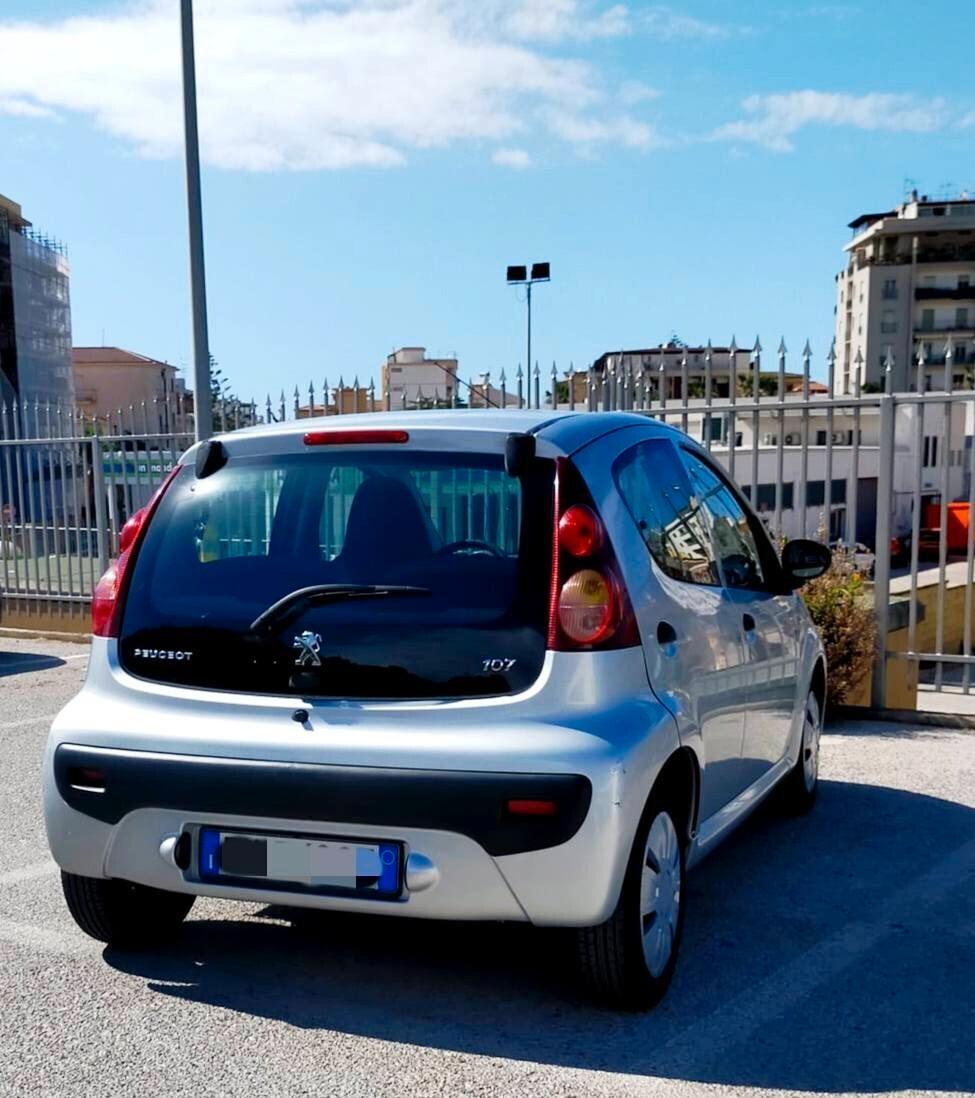 Peugeot 107 1.0 68CV 5p. Superga