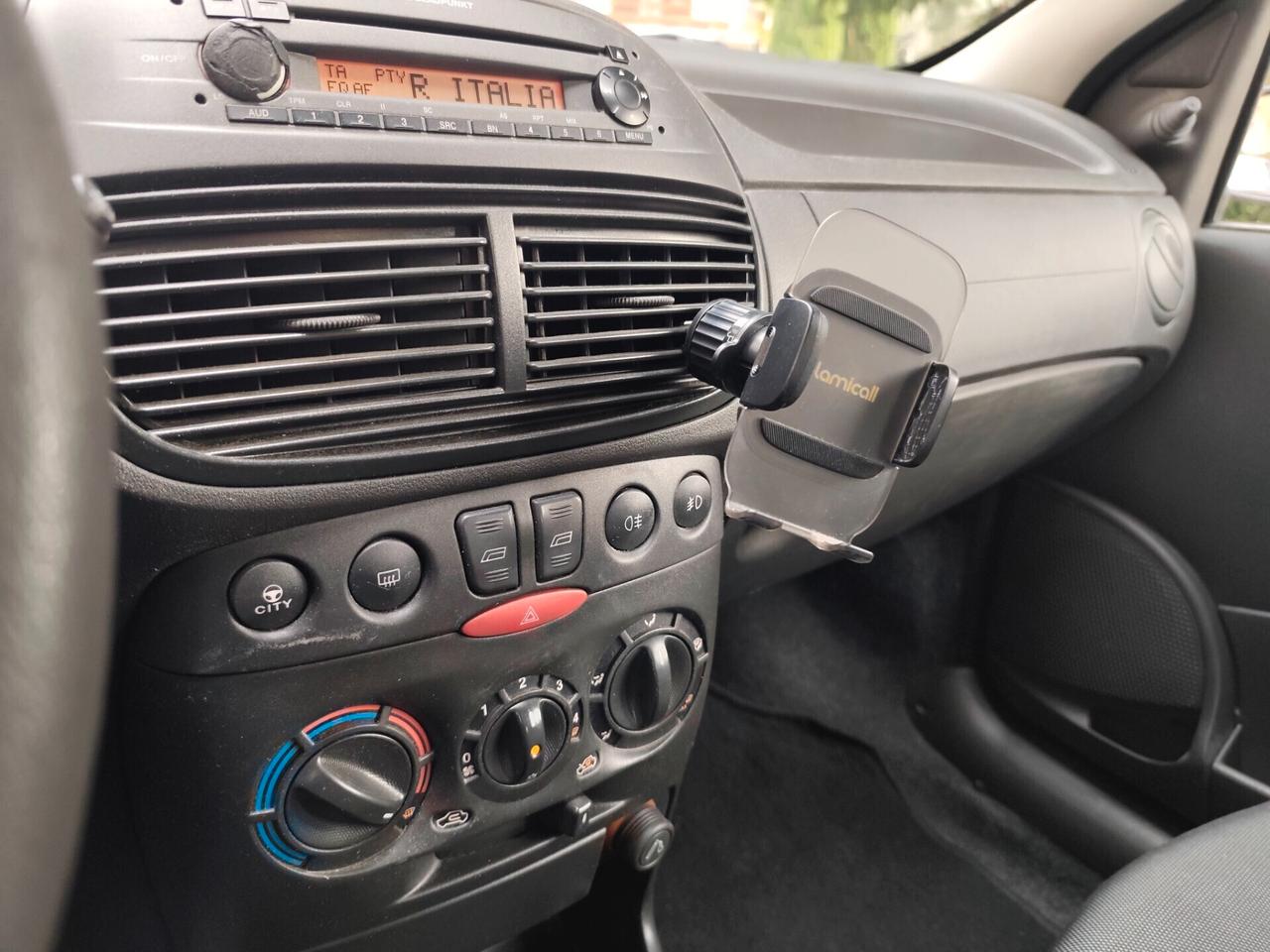 Fiat Punto 1.2 Benz GPL 5 porte 115 Milà